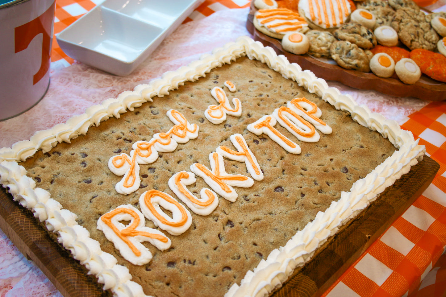 TENNESSEE COOKIE CAKE