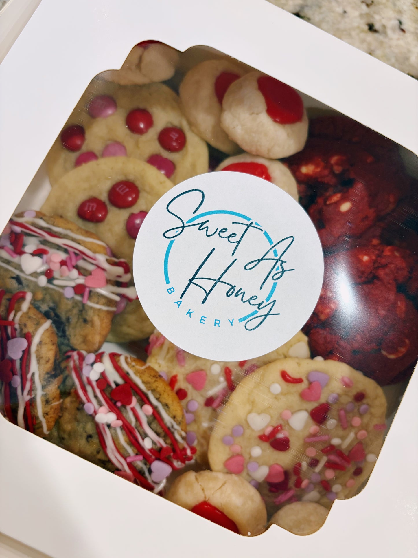 Small Valentines Cookie Box